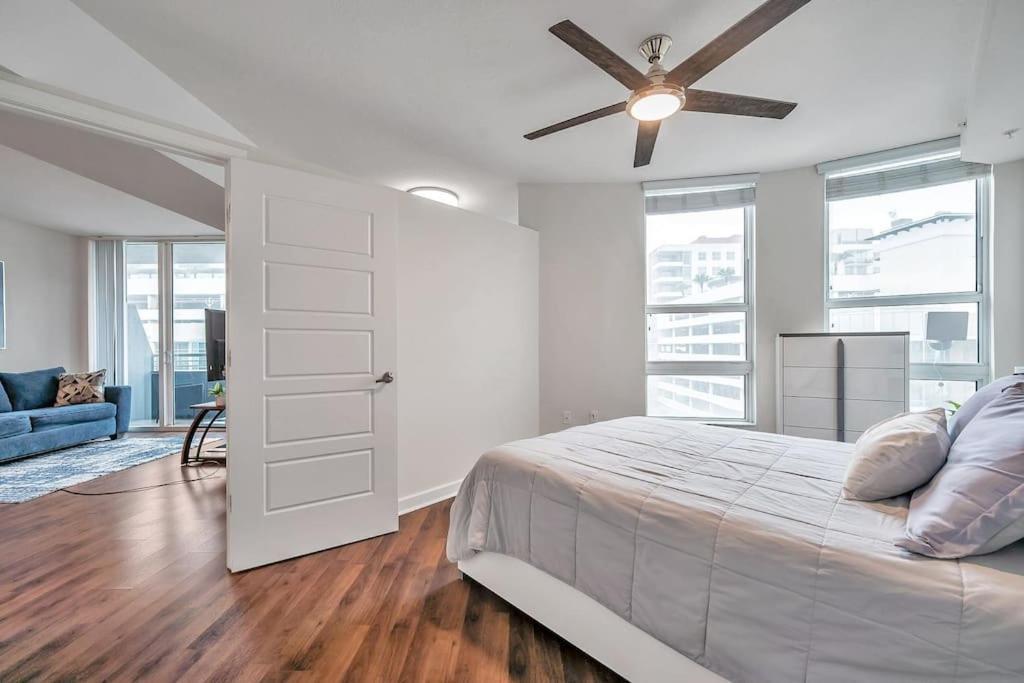 Luxury Apt 3 Mins To Dt Tampa -Pool-Gym-Balcony 外观 照片