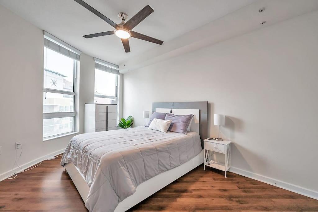 Luxury Apt 3 Mins To Dt Tampa -Pool-Gym-Balcony 外观 照片
