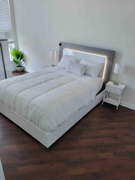 Luxury Apt 3 Mins To Dt Tampa -Pool-Gym-Balcony 外观 照片