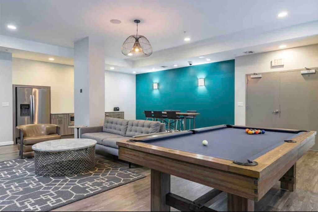 Luxury Apt 3 Mins To Dt Tampa -Pool-Gym-Balcony 外观 照片